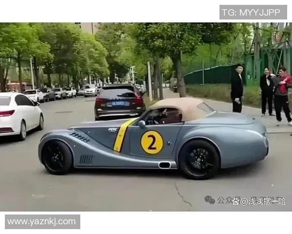 足球明星们的豪车生活揭秘他们最爱驾驶的奢华座驾与个性选择