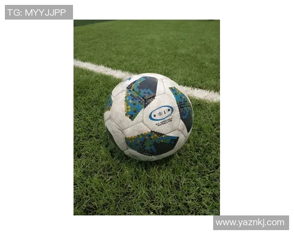 追寻足球明星的脚步选购同款足球鞋助你成就梦想球场表现 追寻足球明星的脚步选购同款足球鞋助你成就梦想球场表现